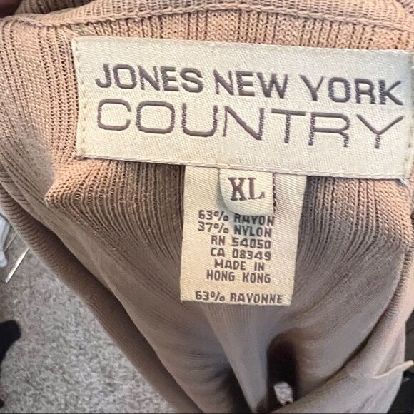 Vintage‎ Jones NY Country Cardigan Sweater - Picture 4 of 6